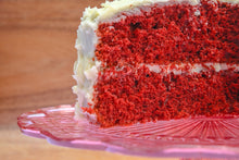 Load image into Gallery viewer, Red velvet cake
