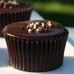 Chocolate cupcake with Brigadeiro frosting (6 units)