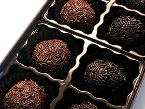 Brigadeiro gift box (24 units)