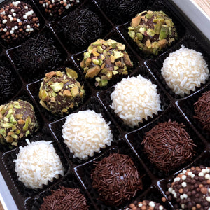 Brigadeiro gift box (24 units)